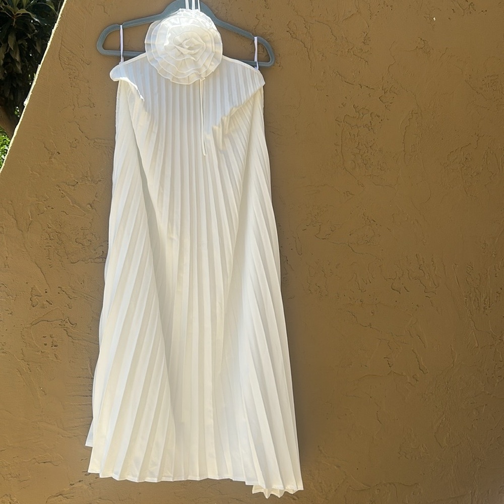 SHEIN White Asymmetrical Pleated Maxi Dress w/3D Floral Accent - Picture 2 of 4